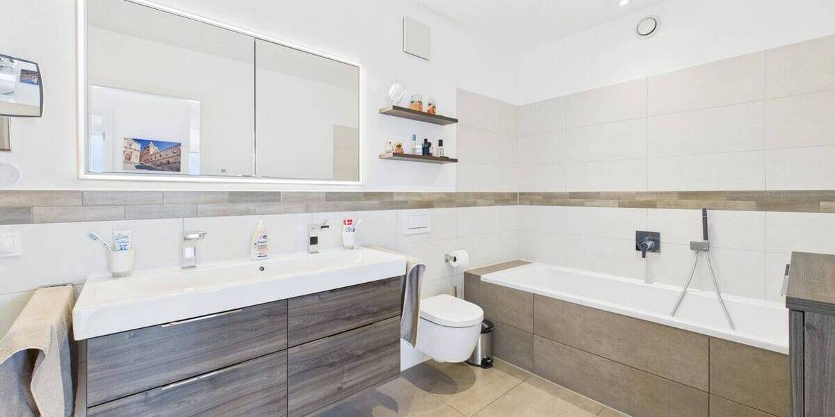 Etagenwohnung Altdorf - 4 Zimmer, 140 m&sup2;, 795.000&euro; | Angebot:25695143