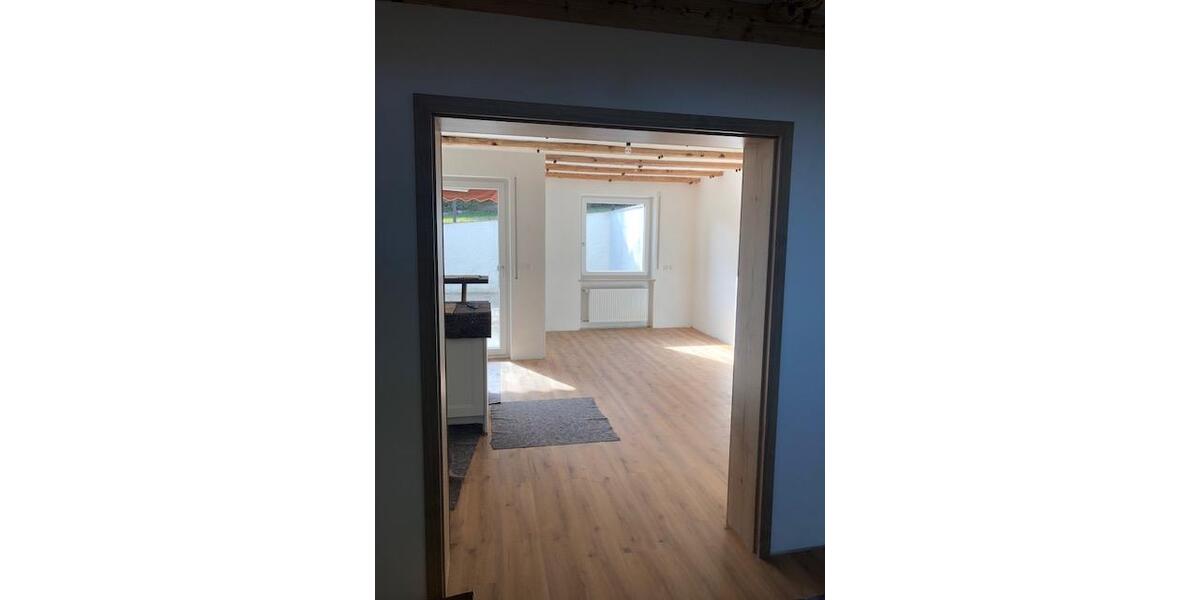 Doppelhaushälfte Vilsbiburg - 4 Zimmer, 122 m&sup2;, 1.300&euro; | Angebot:26143047