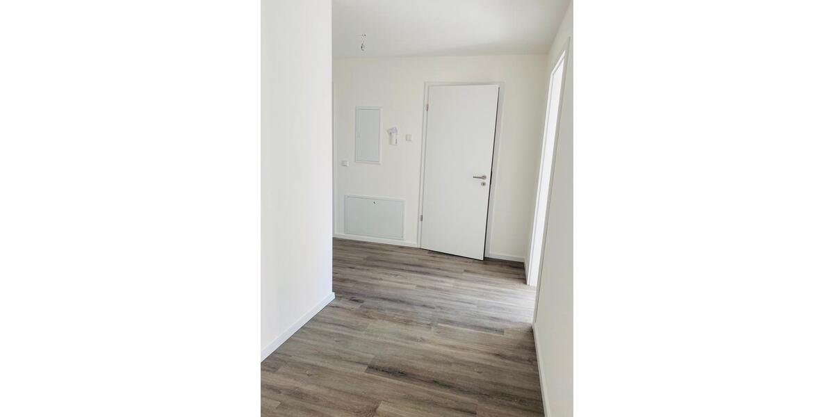 Erdgeschoßwohnung Rottenburg an der Laaber - 3 Zimmer, 104 m&sup2;, 1.170&euro; | Angebot:25977249