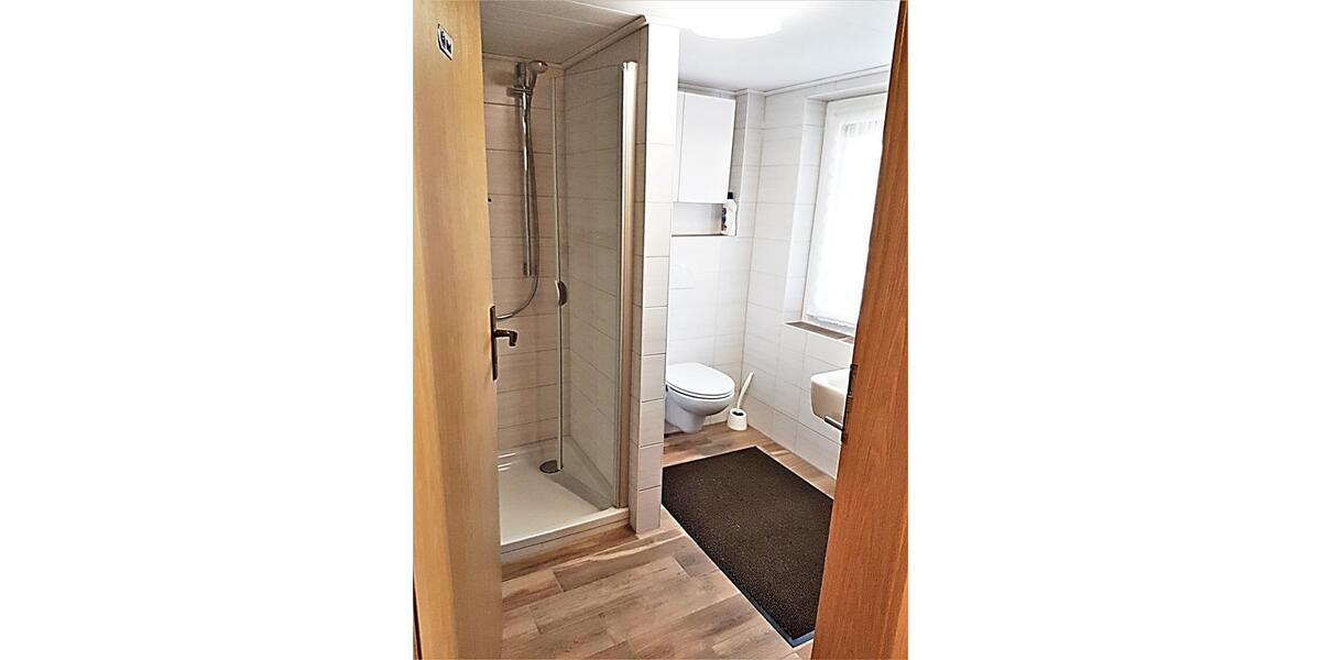 Erdgeschoßwohnung Essenbach - 1 Zimmer, 16 m&sup2;, 360&euro; | Angebot:25266208