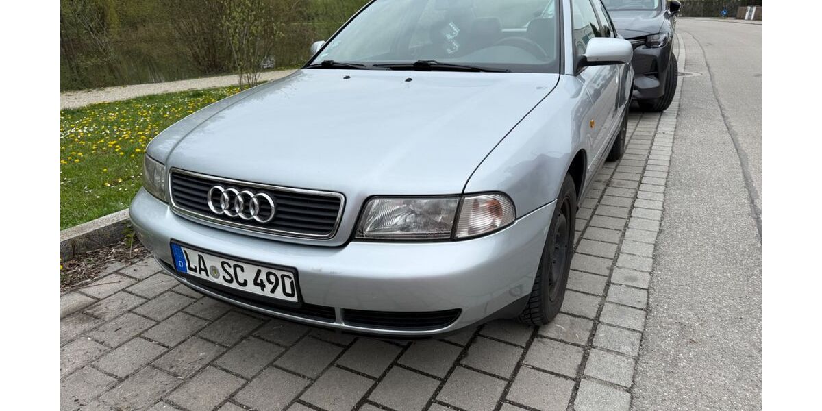 Audi A4 86.500 km 4.399 &euro; Ergolding 84030