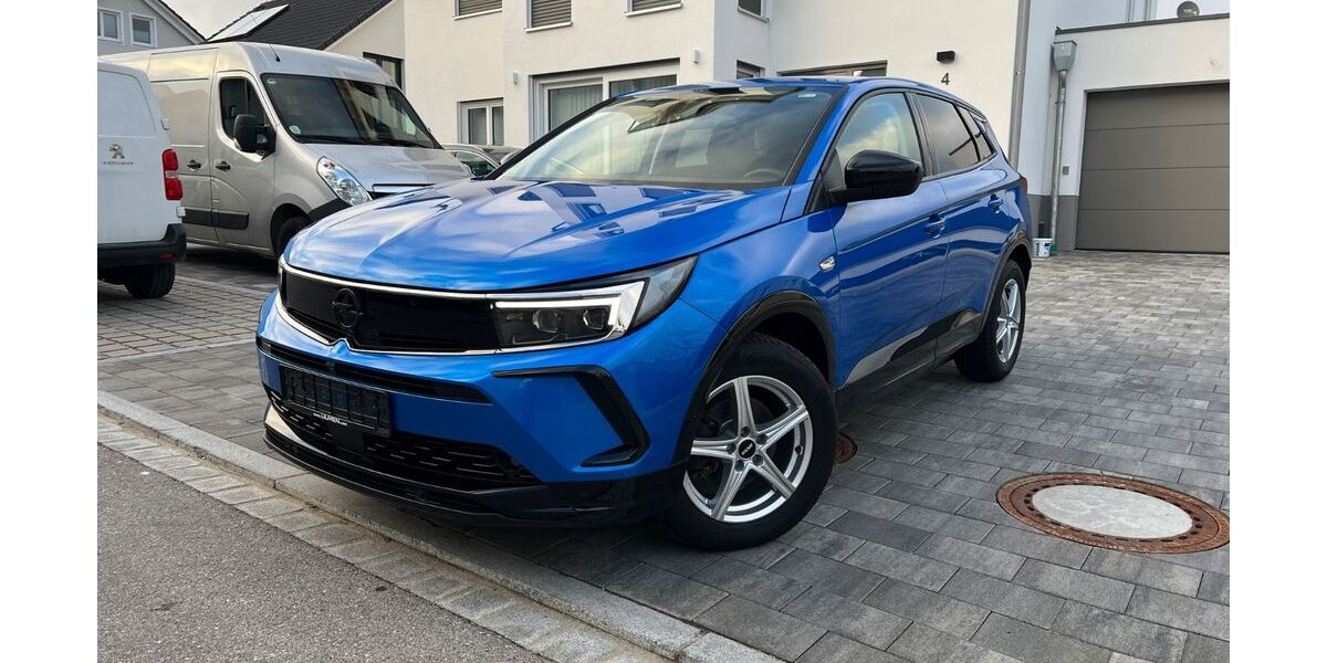 Opel Grandland (X) 89.000 km 19.990 &euro; Nandlstadt 85405