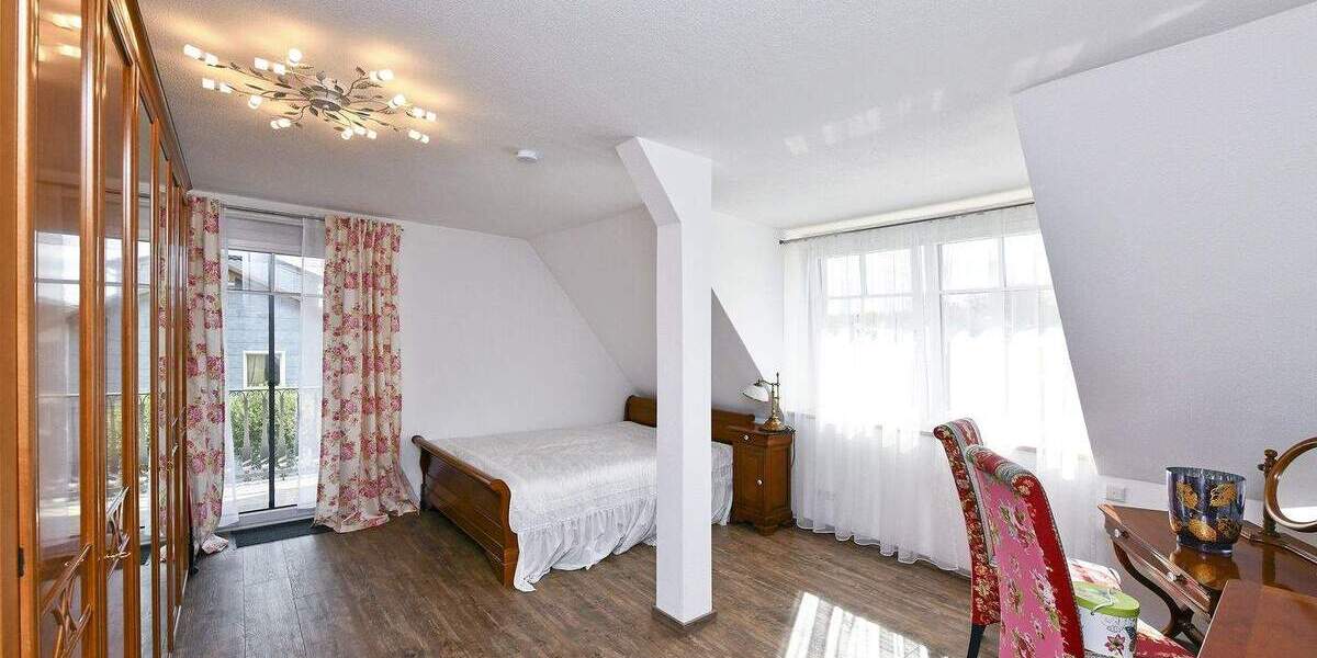 Einfamilienhaus Neufahrn Asenkofen - 5 Zimmer, 270 m&sup2;, 920.000&euro; | Angebot:25779501