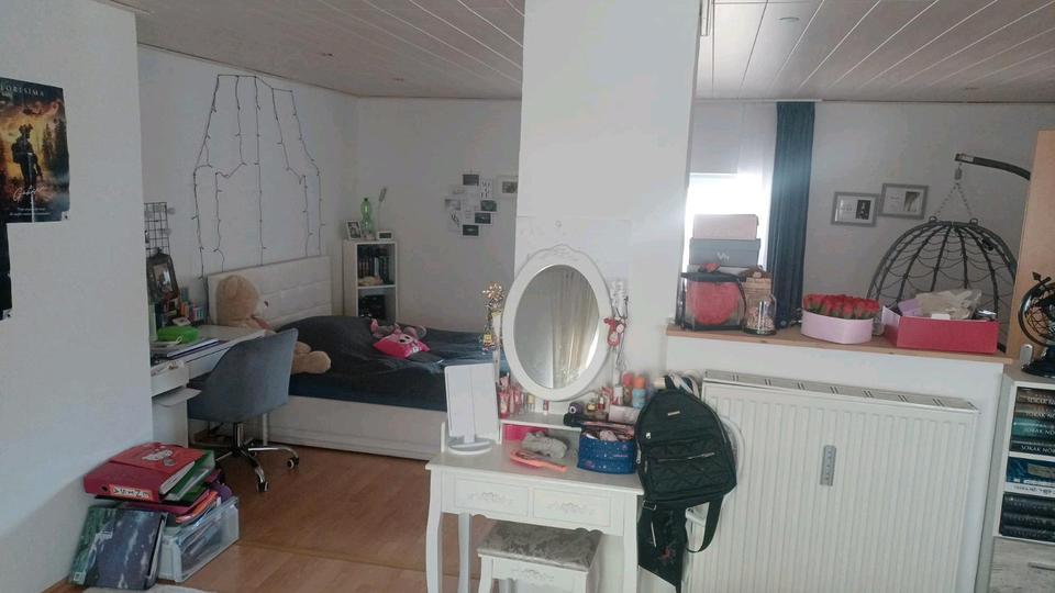 Einfamilienhaus Dingolfing - 6.5 Zimmer, 159 m&sup2;, 1.420&euro; | Angebot:25927801