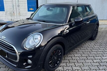 Mini ONE 107.000 km 9.500 &euro; Dingolfing 84130