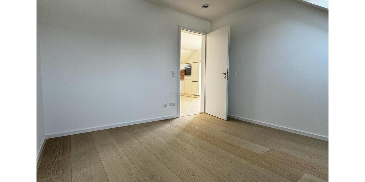 Dachgeschoßwohnung Langenbach - 2 Zimmer, 62 m&sup2;, 1.290&euro; | Angebot:25647235