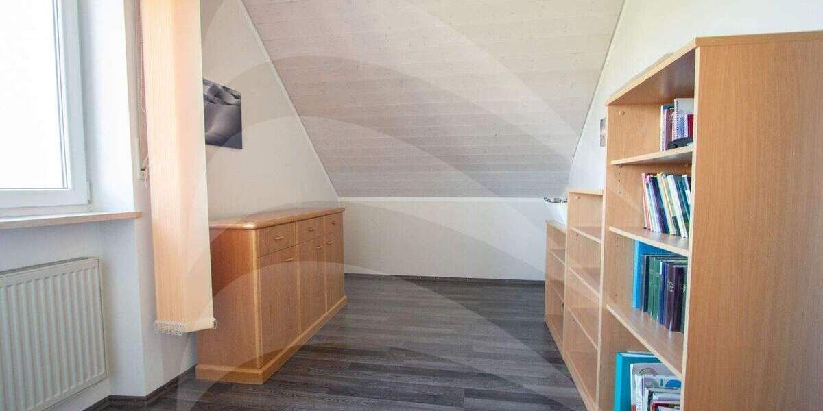 Doppelhaushälfte Altdorf - 5 Zimmer, 129 m&sup2;, 649.000&euro; | Angebot:25668418