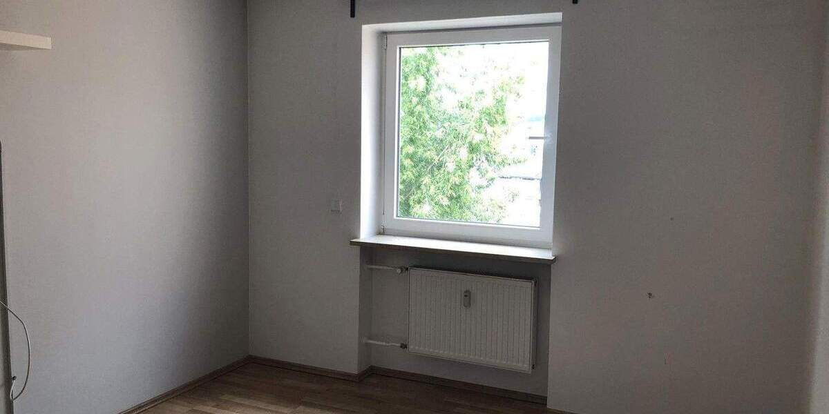 Etagenwohnung Landshut Wolfgang - 4 Zimmer, 89 m&sup2;, 420.000&euro; | Angebot:25719012