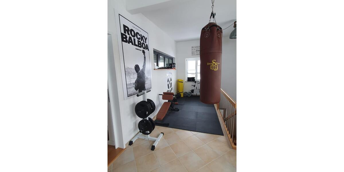 Etagenwohnung Hohenpolding - 3 Zimmer, 160 m&sup2;, 1.350&euro; | Angebot:26019941