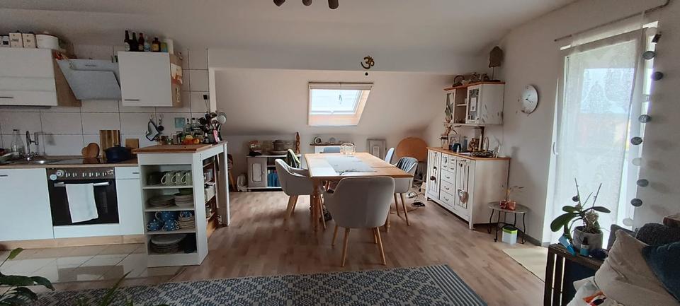 Dachgeschoßwohnung Frontenhausen - 3 Zimmer, 70 m&sup2;, 660&euro; | Angebot:27588915