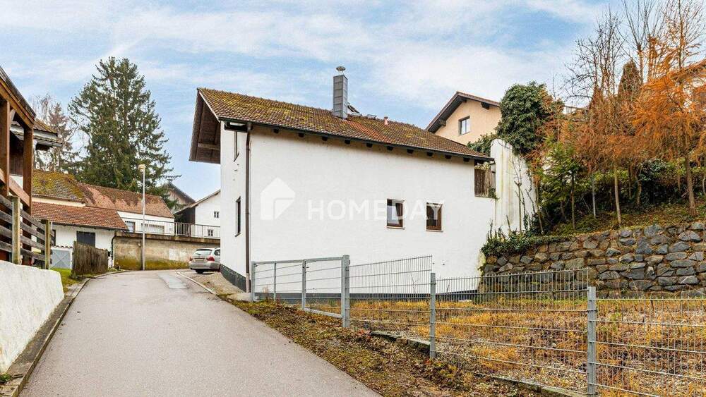 Einfamilienhaus Dingolfing - 9 Zimmer, 212 m&sup2;, 585.000&euro; | Angebot:25702897