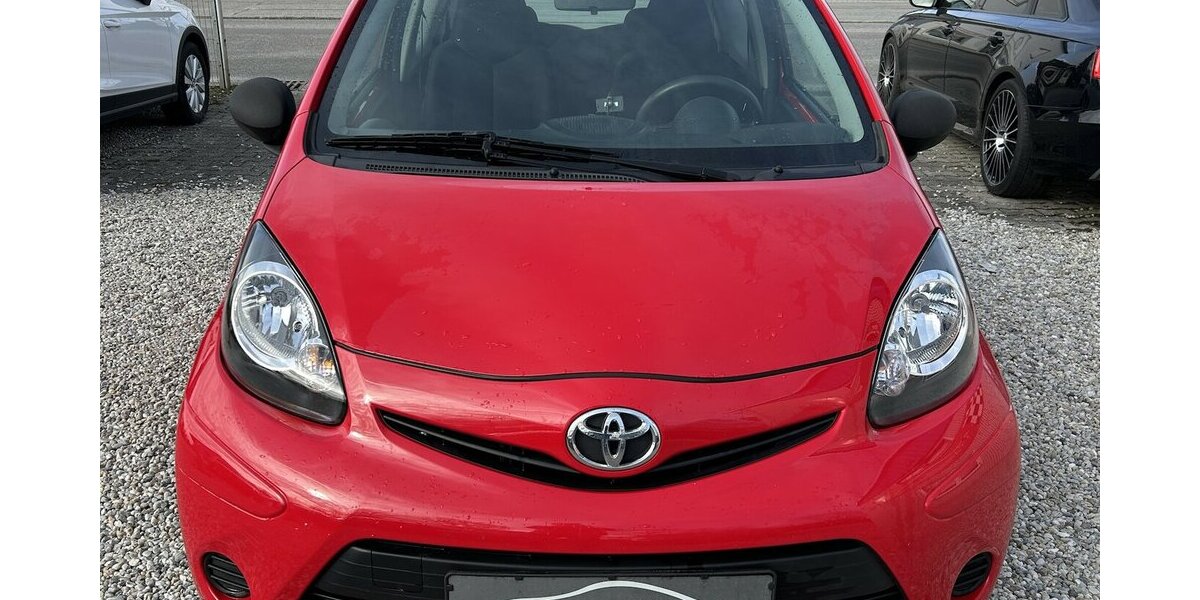 Toyota Aygo Basis 1.0i Euro5 1.Hand 182.600 km 1.700 &euro; Altdorf 84032