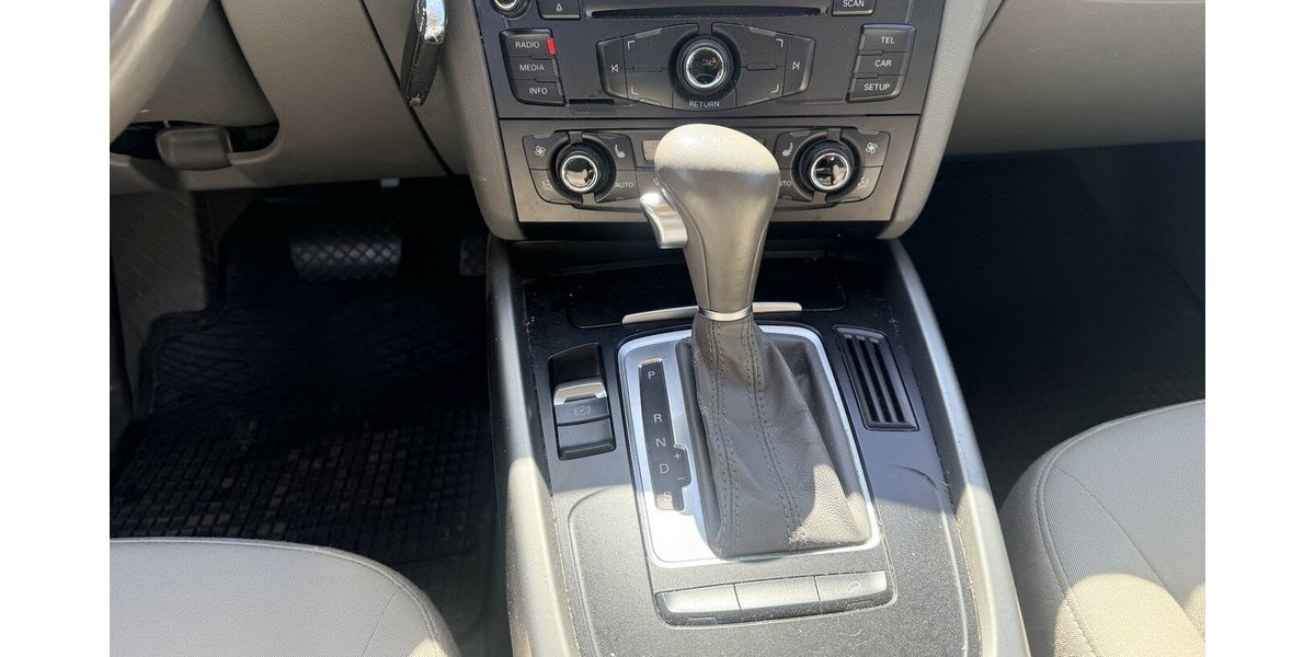 Audi Q5 2.0 TFSI quattro Automatik Xenon Tempomat 100.000 km 10.900 &euro; Altdorf 84032