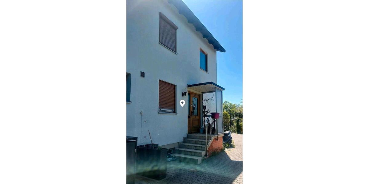 Reihenhaus Landshut - 6 Zimmer, 120 m&sup2;, 550.000&euro; | Angebot:26982365