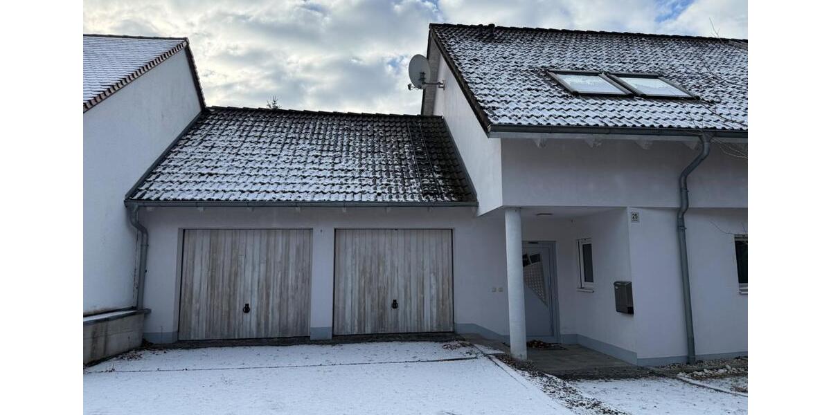 Einfamilienhaus Essenbach - 6 Zimmer, 180 m&sup2;, 2.250&euro; | Angebot:26102327