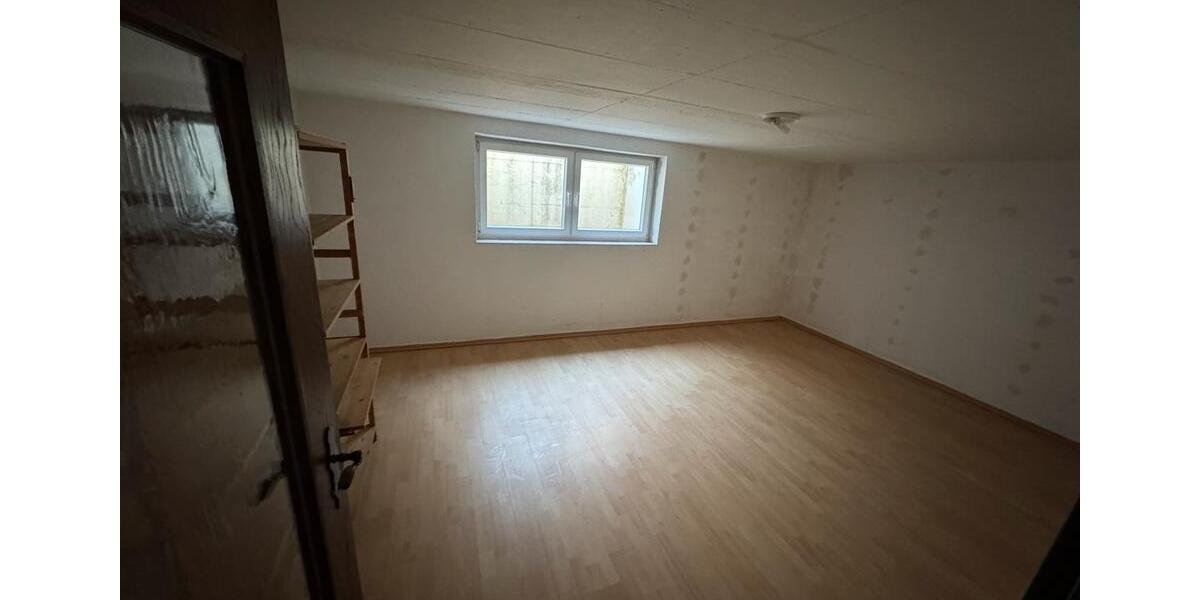 Einfamilienhaus Langenpreising - 9 Zimmer, 239 m&sup2;, 750.000&euro; | Angebot:26888142