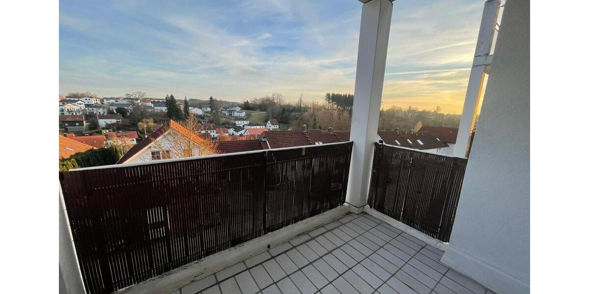 Etagenwohnung Vilsbiburg - 3 Zimmer, 76 m&sup2;, 690&euro; | Angebot:25655657