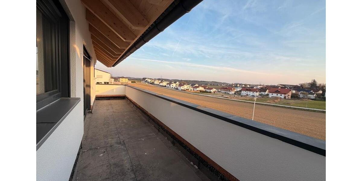 Etagenwohnung Adlkofen - 3.5 Zimmer, 97 m&sup2;, 1.340&euro; | Angebot:25891956