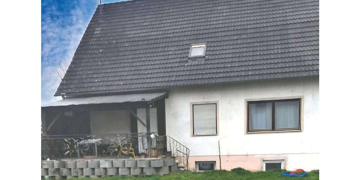 Einfamilienhaus Furth - 6 Zimmer, 151 m&sup2;, 350.000&euro; | Angebot:25925362