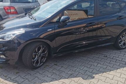 Ford Fiesta 41.500 km 11.950 &euro; Landshut 84034