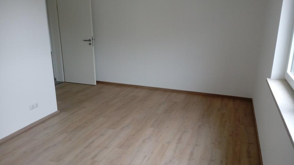 Etagenwohnung Ergoldsbach Langenhettenbach - 3 Zimmer, 81 m&sup2;, 720&euro; | Angebot:27601878