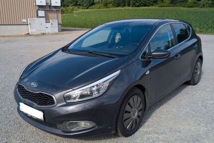 Kia ceed / Ceed 153.000 km 5.000 &euro; Neufahrn 84088