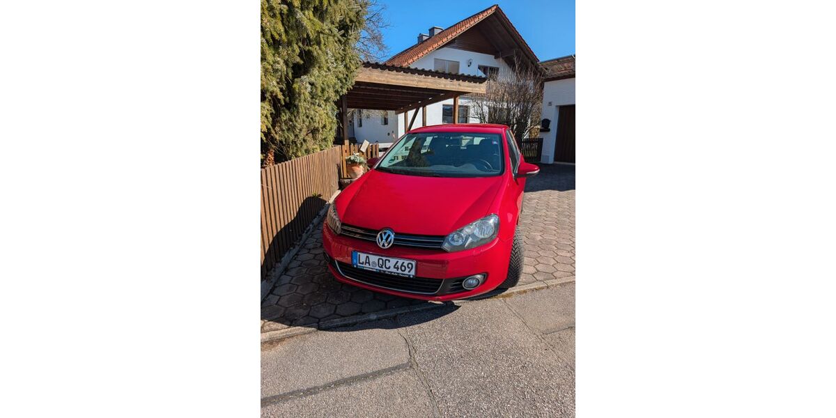 VW Golf 163.000 km 5.500 &euro; Essenbach 84051