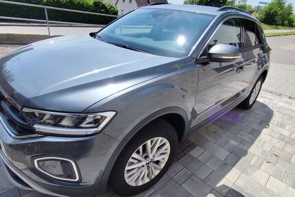 VW T-Roc 18.108 km 19.650 &euro; Haag an der Amper 85410