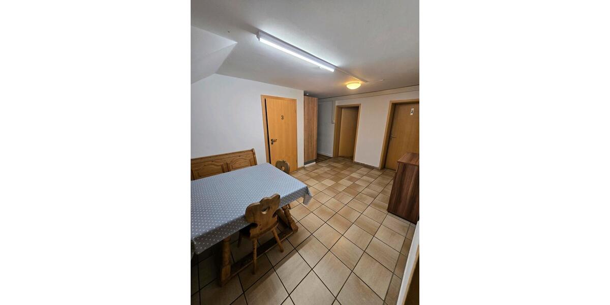 Einfamilienhaus Frontenhausen - 4.5 Zimmer, 130 m&sup2;, 1.500&euro; | Angebot:26237540
