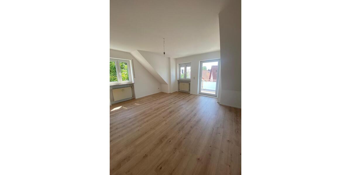 Maisonettenwohnung Moosburg an der Isar - 4.5 Zimmer, 92 m&sup2;, 1.350&euro; | Angebot:25403404