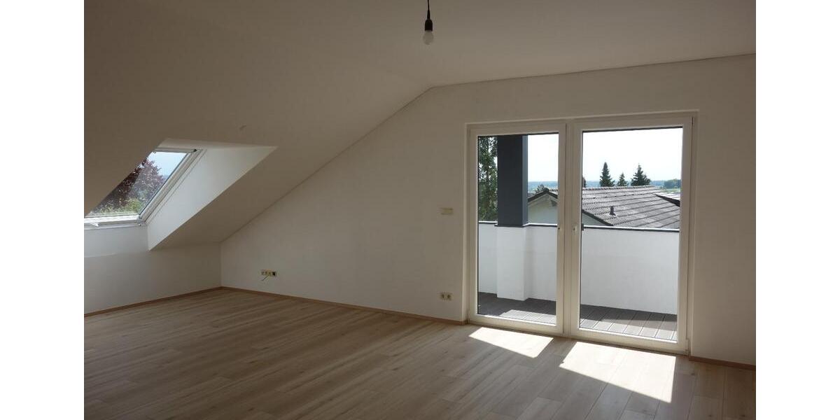 Dachgeschoßwohnung Bruckberg - 4 Zimmer, 149 m&sup2;, 420.000&euro; | Angebot:26984630