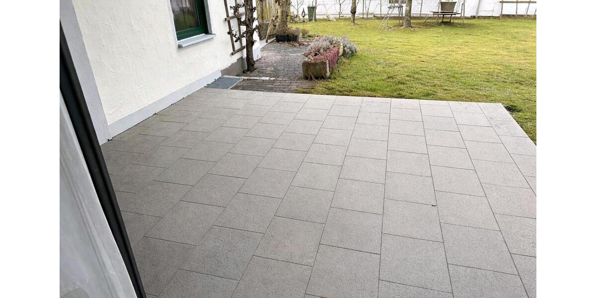 Erdgeschoßwohnung Gerzen - 2 Zimmer, 65 m&sup2;, 600&euro; | Angebot:25549086