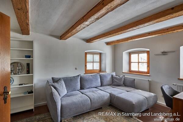 Einfamilienhaus Mallersdorf-Pfaffenberg / Oberellenbach Oberellenbach - 4 Zimmer, 147 m&sup2;, 389.000&euro; | Angebot:26597271
