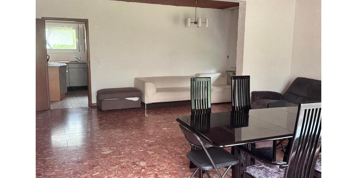 Einfamilienhaus Essenbach - 5 Zimmer, 250 m&sup2;, 2.100&euro; | Angebot:26340530