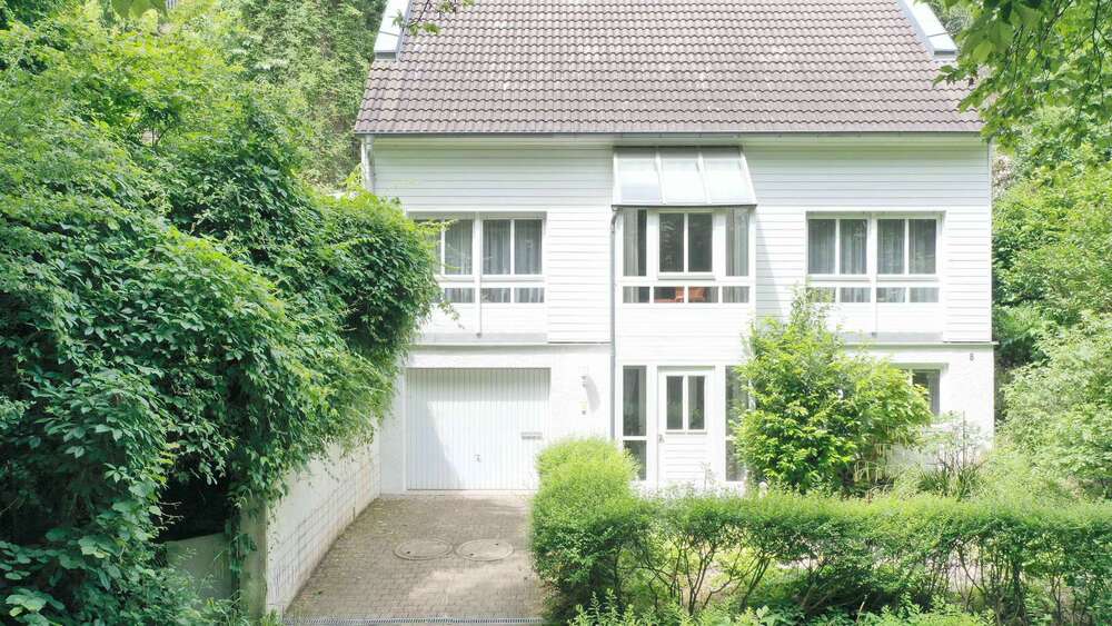 Einfamilienhaus Landshut Auloh - 7 Zimmer, 182 m&sup2;, 649.800&euro; | Angebot:26905007