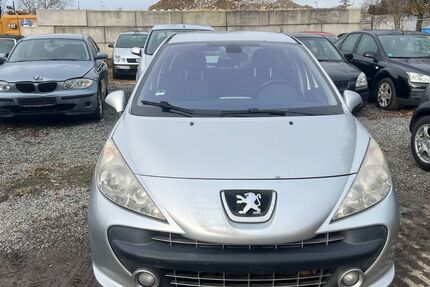 Peugeot 207 140.600 km 1.650 &euro; Ergoldsbach 84061