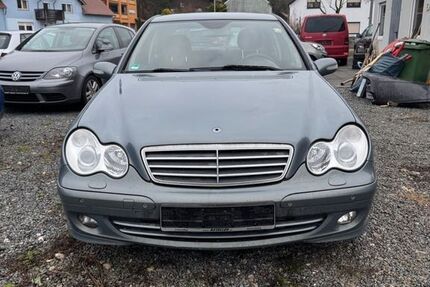 Mercedes-Benz C 200 301.000 km 1.750 &euro; Ergoldsbach 84061