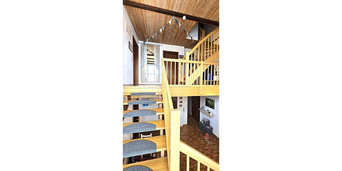 Einfamilienhaus Altdorf Pfettrach - 6 Zimmer, 203 m&sup2;, 590.000&euro; | Angebot:25734050