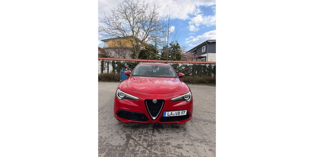 Alfa Romeo Stelvio 80.000 km 22.000 &euro; Essenbach 84051