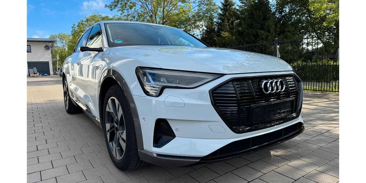 Audi e-tron 60.630 km 35.490 &euro; Altheim 84051