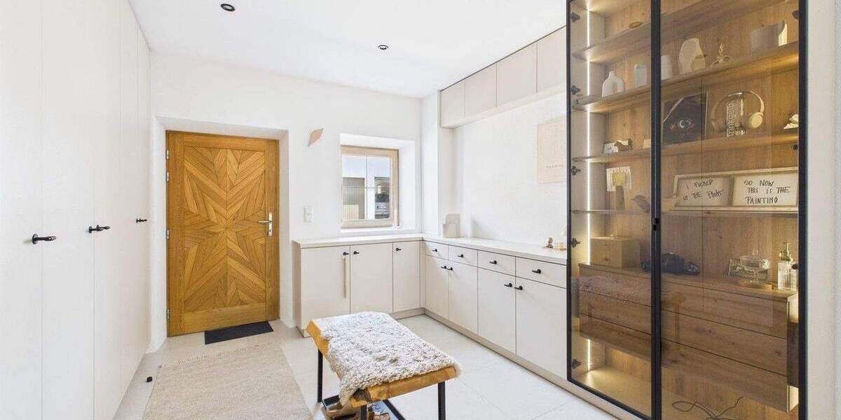 Einfamilienhaus Frontenhausen / Witzeldorf Witzeldorf-Burgberg - 6 Zimmer, 265 m&sup2;, 1.050.000&euro; | Angebot:25695123