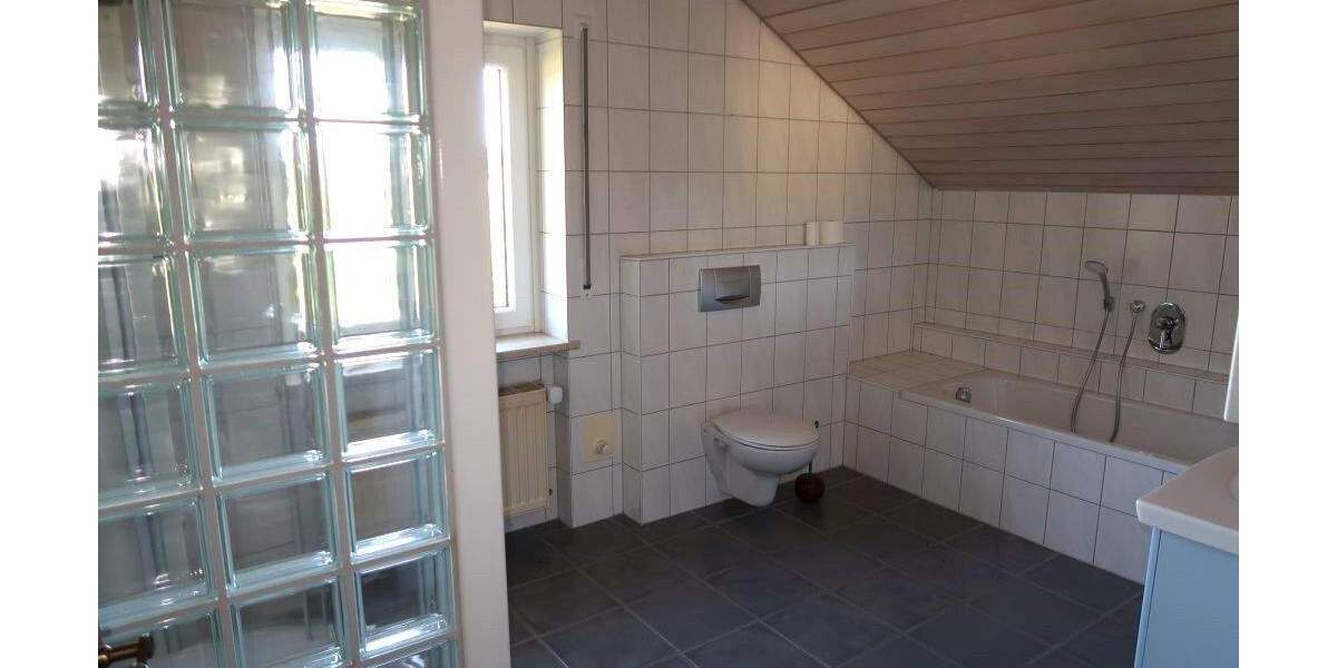 Mehrfamilienhaus, Wohnhaus Schalkham-Untertinsbach Untertinsbach - 4 Zimmer, 152 m&sup2;, 499.000&euro; | Angebot:25667284