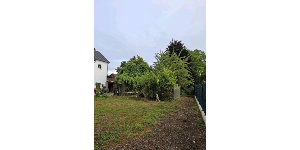 Doppelhaushälfte Altdorf - 7 Zimmer, 150 m&sup2;, 500.000&euro; | Angebot:25404527