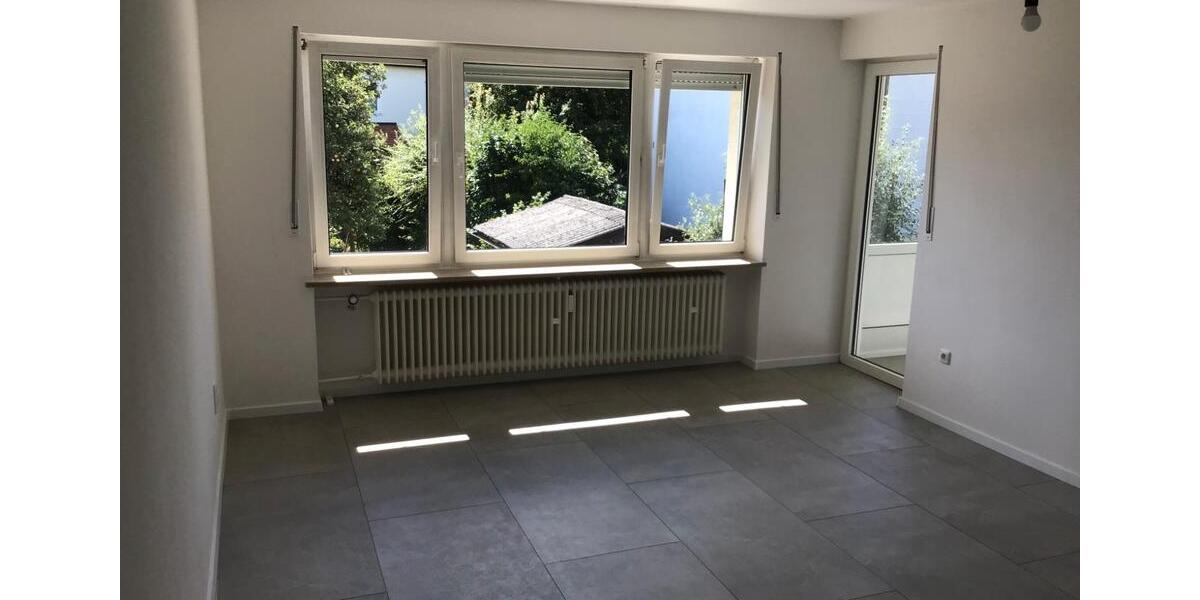 Etagenwohnung Kumhausen - 4 Zimmer, 85 m&sup2;, 1.250&euro; | Angebot:27612583