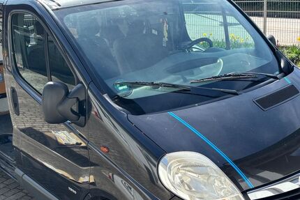 Opel Vivaro 274.000 km 6.900 &euro; Marklkofen/Freinberg 84163
