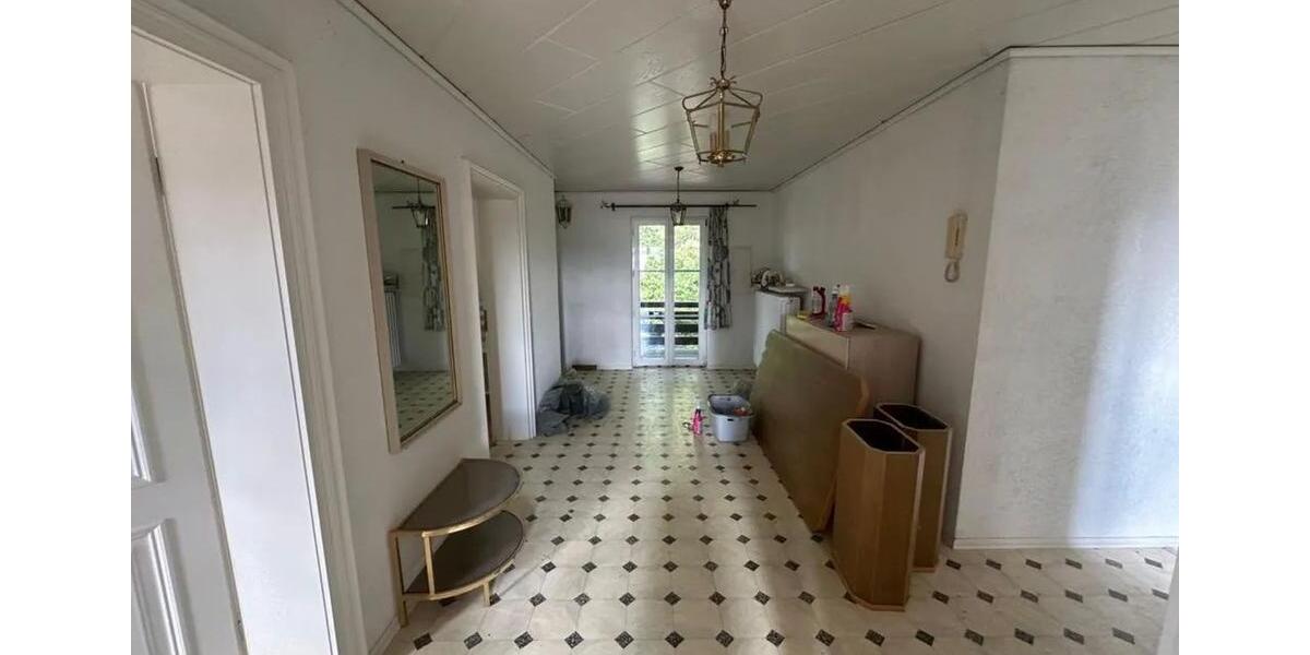 Etagenwohnung Fraunberg - 5 Zimmer, 142 m&sup2;, 1.450&euro; | Angebot:25193811