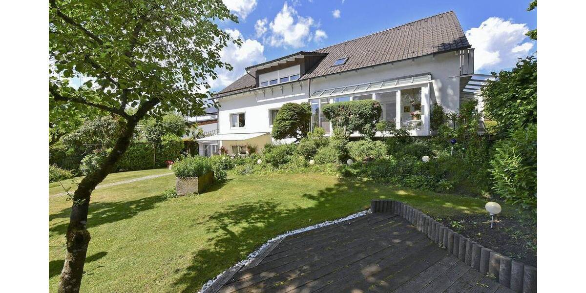 Einfamilienhaus Landshut Achdorf - 7 Zimmer, 350 m&sup2;, 1.150.000&euro; | Angebot:25743789