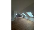 Dachgeschoßwohnung Niederaichbach - 4 Zimmer, 120 m&sup2;, 1.100&euro; | Angebot:25790907