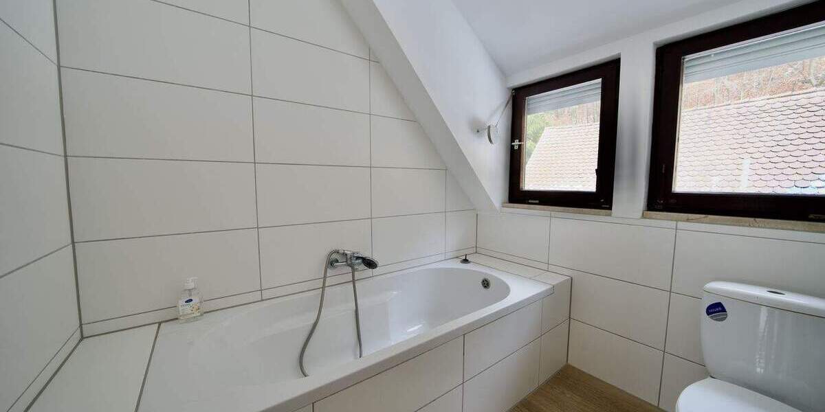 Einfamilienhaus Landshut Schönbrunn - 6 Zimmer, 101 m&sup2;, 499.000&euro; | Angebot:25675046