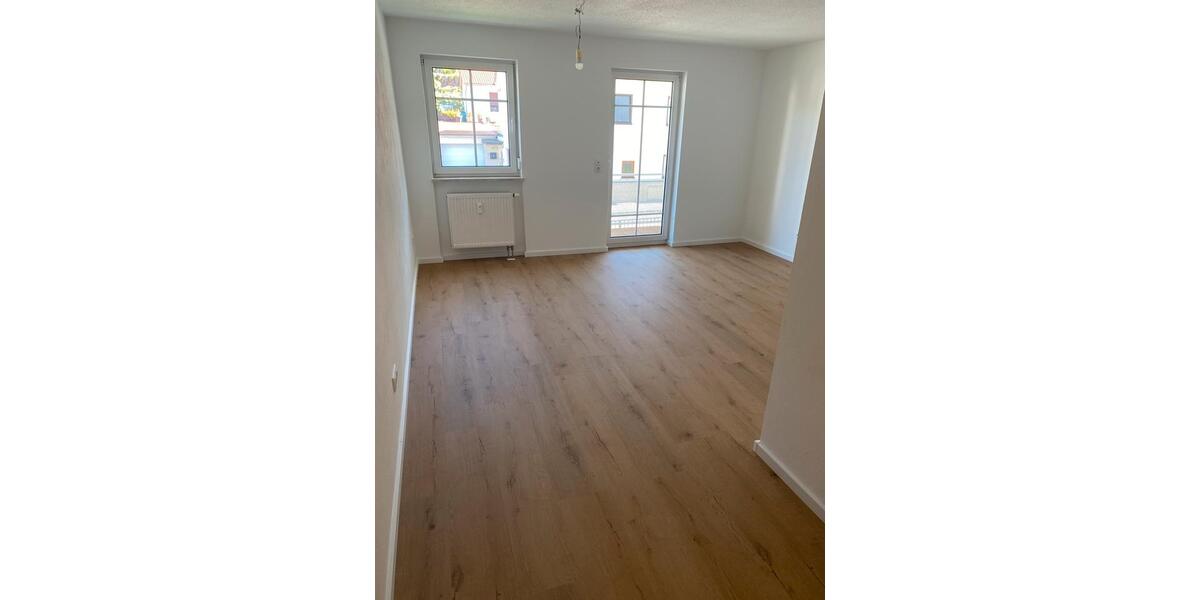 Erdgeschoßwohnung Dingolfing - 2 Zimmer, 54 m&sup2;, 269.000&euro; | Angebot:25344010